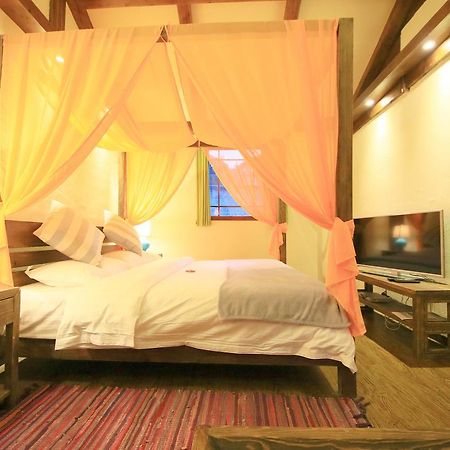 Peter Goullart Boutique Inn Lijiang  Luaran gambar